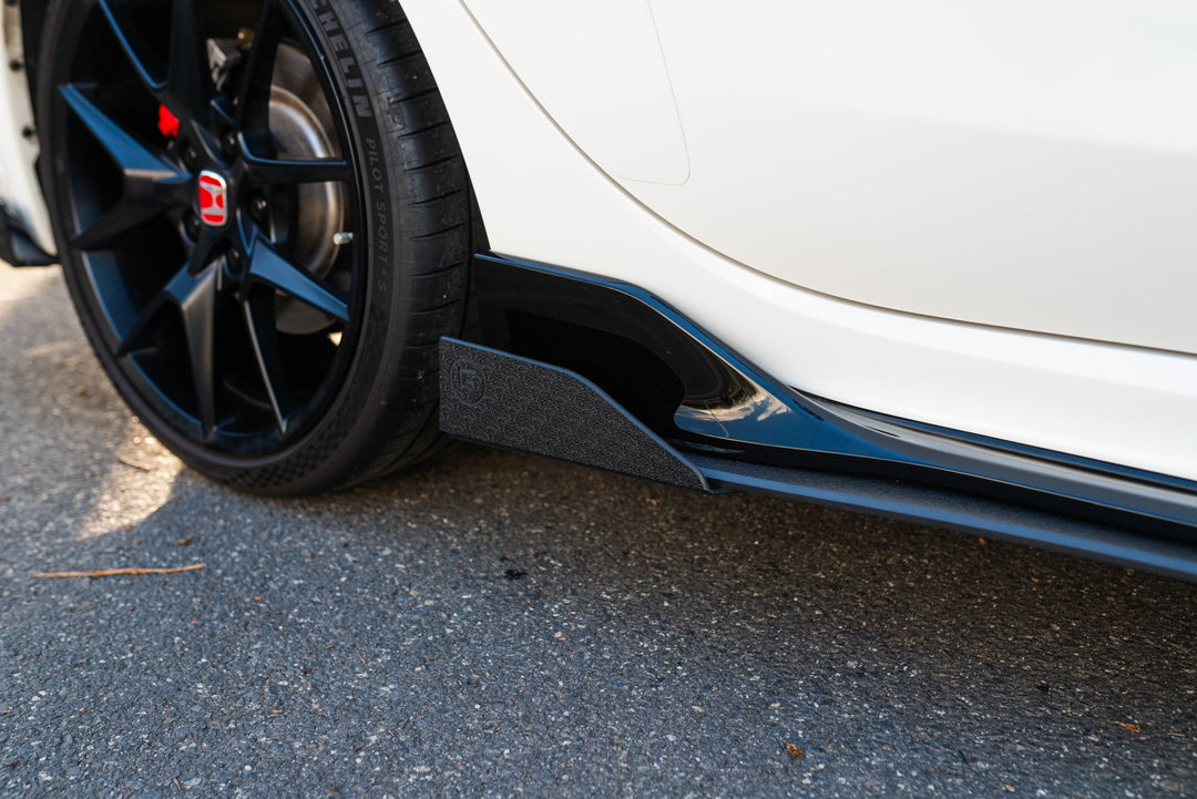 FL5 Civic Type R Side Skirt Splitter Winglets