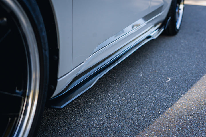 Hyundai CN7 V2 i30 N-Line Sedan FL 2025 Side Skirt Splitter Winglets