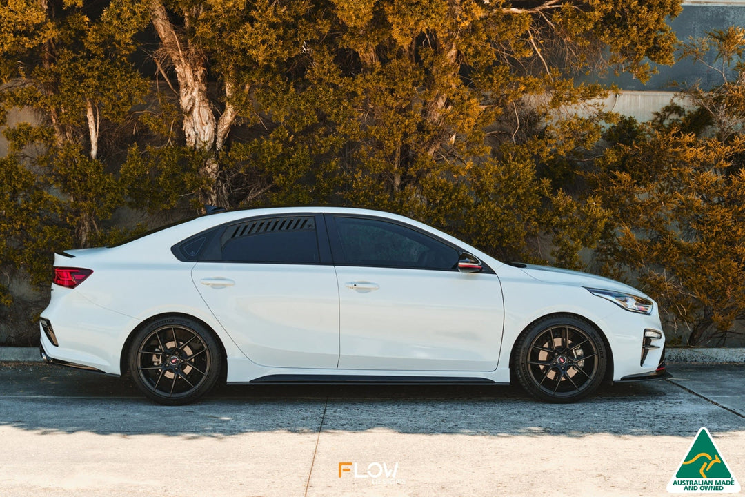 Cerato GT Sedan PFL Rear Window Vents
