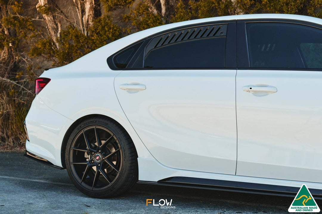 Cerato GT Sedan PFL Rear Window Vents