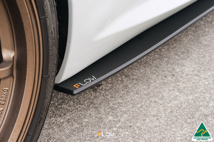 Scirocco R FL V3 Side Skirt Splitters